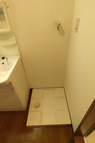 松本市野溝木工２丁目のマンション