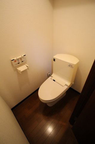 松本市野溝木工２丁目のマンション【トイレ】