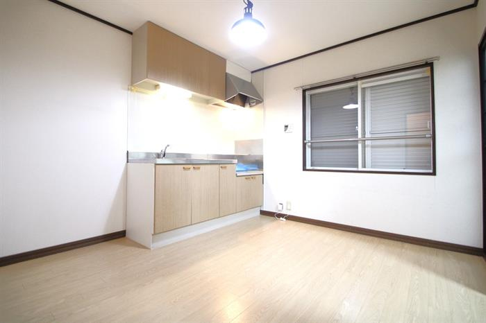 退去前につき、別部屋の写真となります
