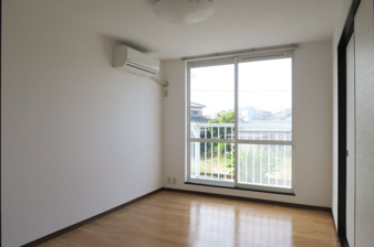 ベルメゾン吉野【洋室】