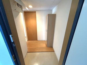 アビタ新緑【玄関】