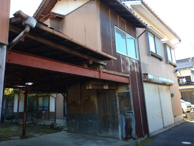 鳥取市国安中古戸建て【外観】