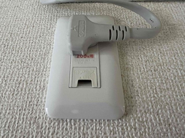 Ｅｓｐｏｉｒ（エスポワール）【設備】エアコンは200Ｖ用電源です。