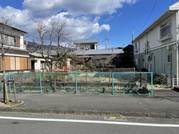 足柄下郡湯河原町土肥２丁目の売地【前面道路含む現地写真】現地