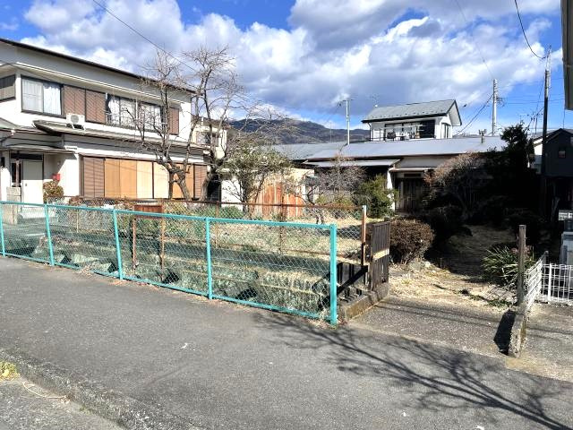 足柄下郡湯河原町土肥２丁目の売地【前面道路含む現地写真】現地