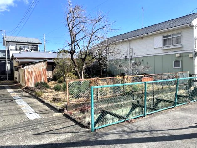 足柄下郡湯河原町土肥２丁目の売地【前面道路含む現地写真】現地