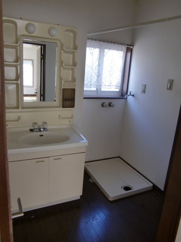 盛岡市北松園４丁目の一戸建て【洗面所】