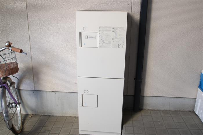 便利な宅配ボックス付き