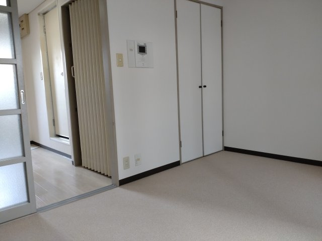 ライオンズマンション盛岡中央通【洋室】