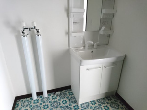 アロンジェ【洗面所】