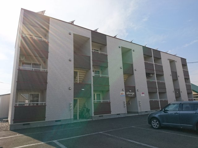 アロンジェ【外観】