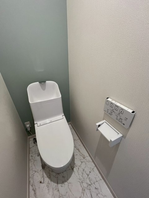 西２条南３７丁目（西）【トイレ】