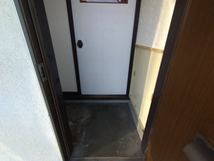 マインハイツ８２２【玄関】