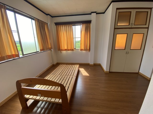 メゾンサイタマ【洋室】