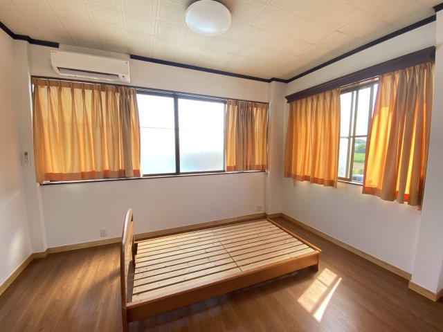 メゾンサイタマ【洋室】