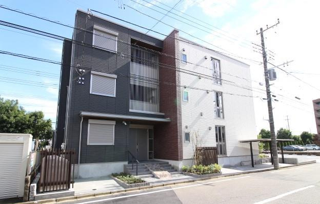 重厚感ある見た目でホテルライクな佇まいが印象的です♪