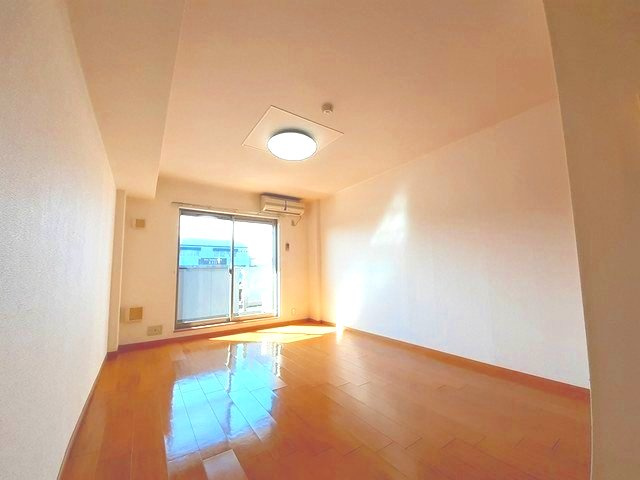 アグレイア【居間・リビング】