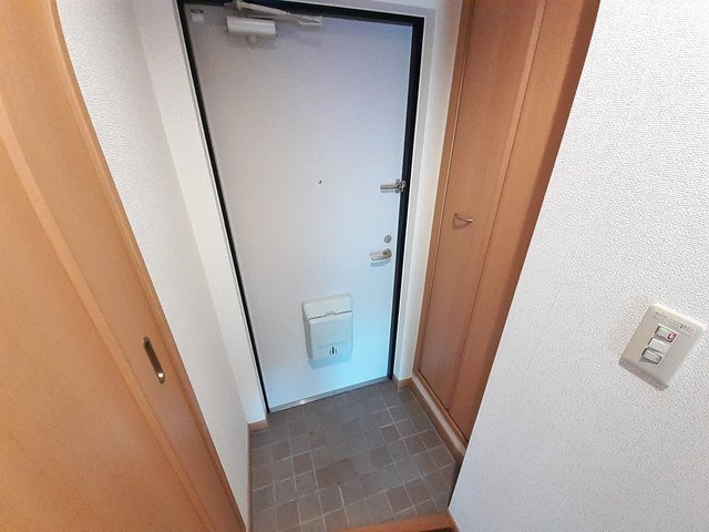アグレイア【玄関】