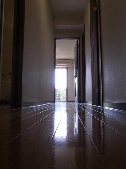 素敵なお部屋へ続く廊下です♪