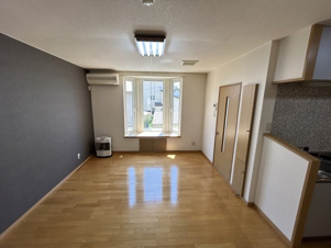 西楓館【居間・リビング】