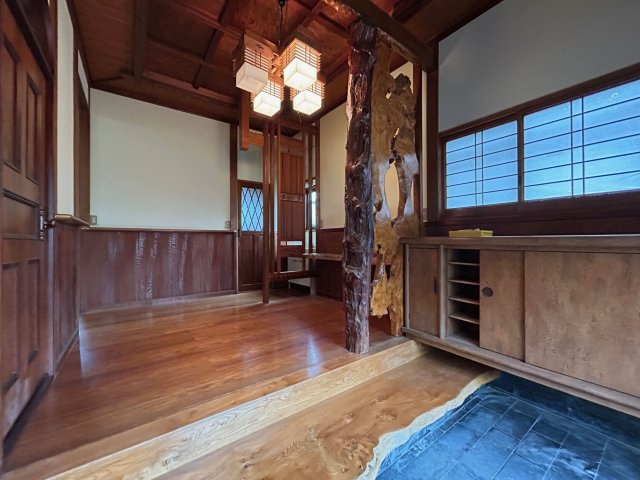 宮原町売家【玄関】