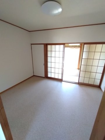 双葉アパート【居間・リビング】