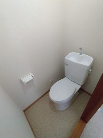 双葉アパート【トイレ】