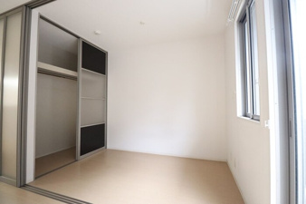 チェルシーガーデン三の丸【寝室】洋室