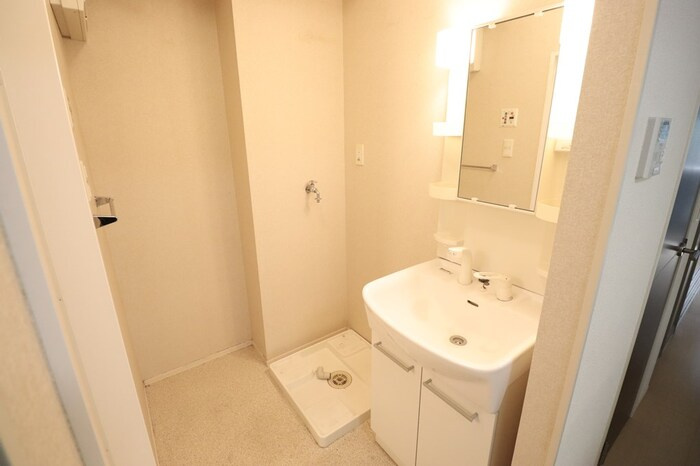 チェルシーガーデン三の丸【独立洗面台】洗髪洗面化粧台