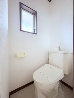 サンハイツ　Ｂ棟【玄関】