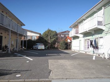 サンハイツ　Ｂ棟【駐車場】