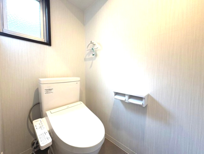 北九州市小倉南区志井鷹羽台の中古一戸建【トイレ】新品交換済みです