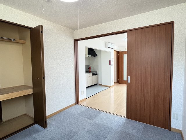 ＰＥＡＣＥ②【寝室】