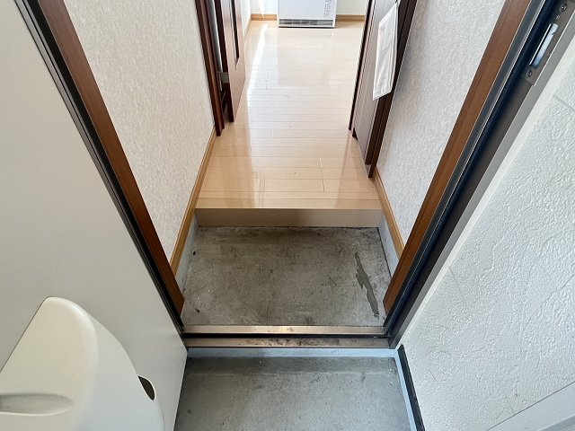 ＰＥＡＣＥ②【玄関】