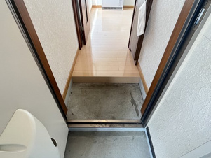 ＰＥＡＣＥ②【玄関】