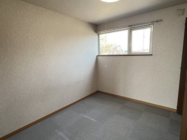 ＰＥＡＣＥ②【寝室】