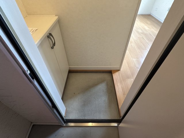 Ｌａｒｉｍａｒ２１７【玄関】