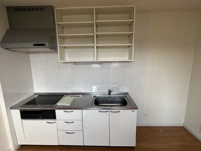 Ｌａｒｉｍａｒ２１７【キッチン】