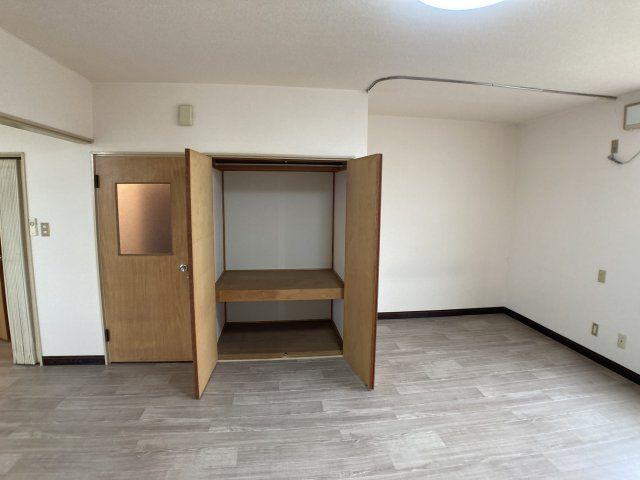 ハイツｅｓ【収納】