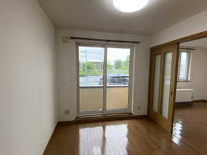 カラリア西１条通り【寝室】