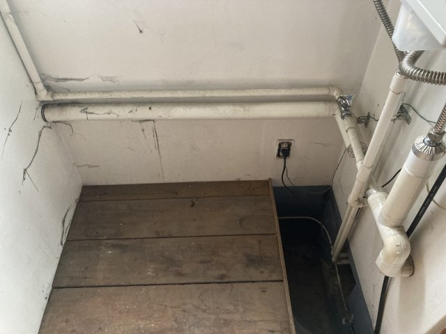 西１６条南３０丁目（平家建）