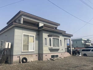 西１６条南３０丁目（２階建）【外観】