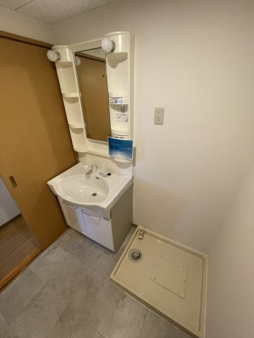 ハートフルタウン弐番館【洗面所】