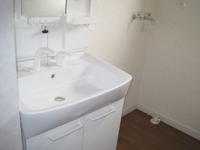 ラ・リュンヌ１６６【洗面所】