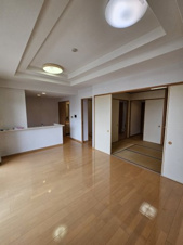 サーパス青葉町【居間・リビング】