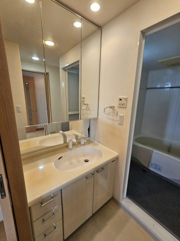 サーパス青葉町【独立洗面台】