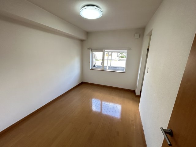 プラシードⅢ【寝室】