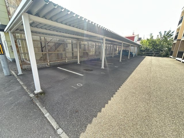 プラシードⅢ【駐車場】