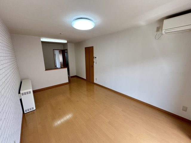 プラシードⅢ【居間・リビング】