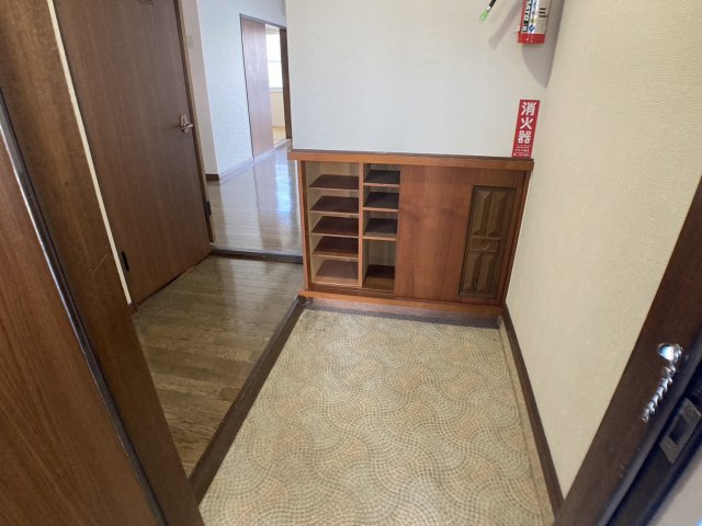 メゾン１９５【玄関】